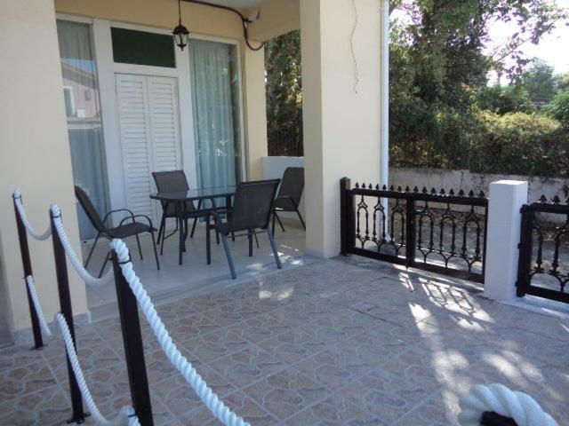Katerina Apartments Near The Sea Agios Sostis  Extérieur photo